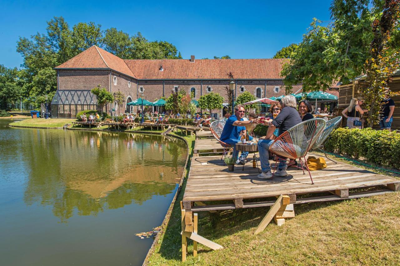 مبيت وإفطار Landgoed Kasteel Limbricht المظهر الخارجي الصورة