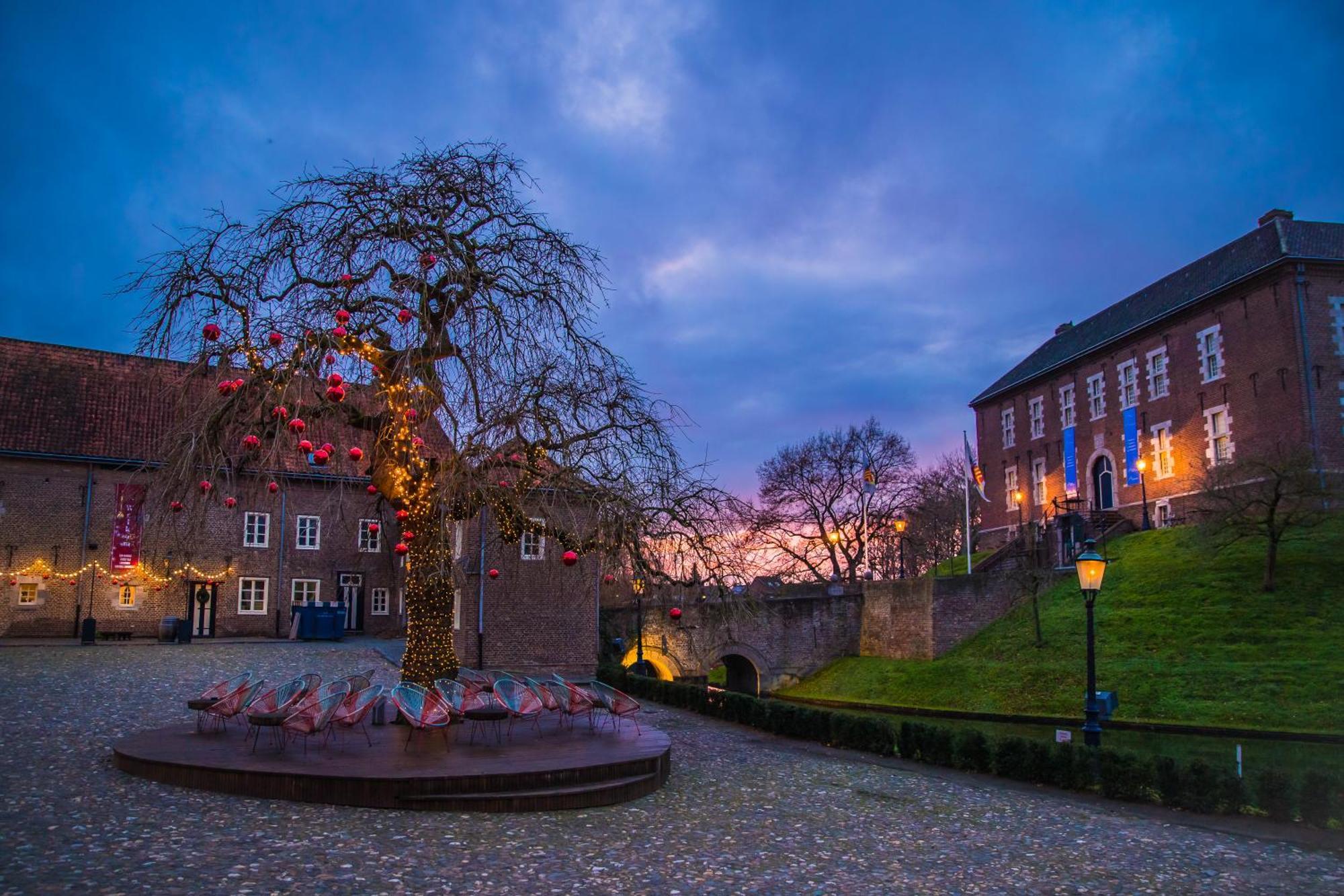مبيت وإفطار Landgoed Kasteel Limbricht المظهر الخارجي الصورة